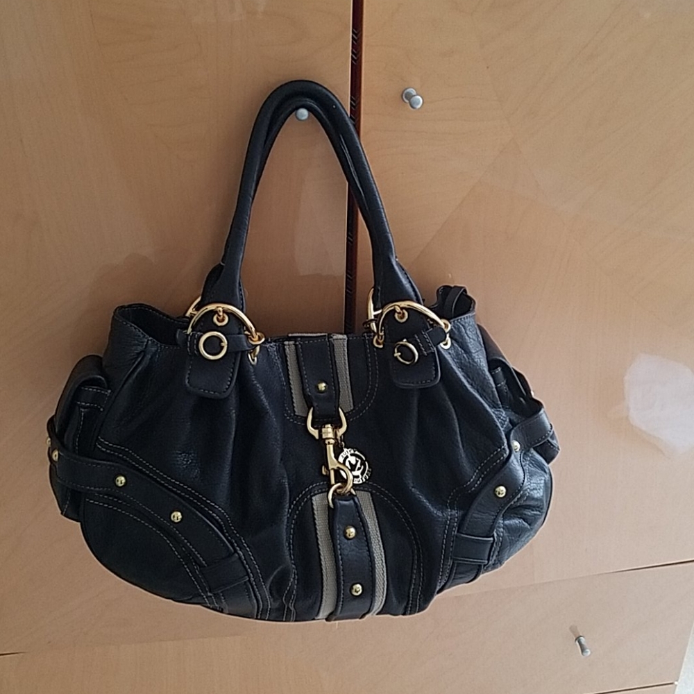 Juicy couture bag.